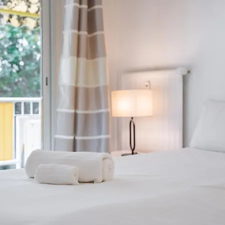 3 Pieces Au Calme Avec Terrasses Et Verdure *