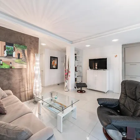 3 Pieces Au Calme Avec Terrasses Et Verdure *