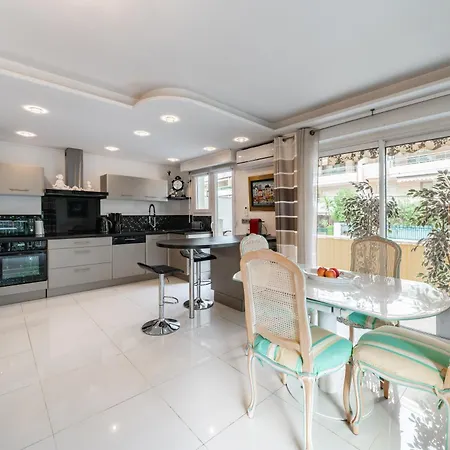 3 Pieces Au Calme Avec Terrasses Et Verdure Апартаменты *